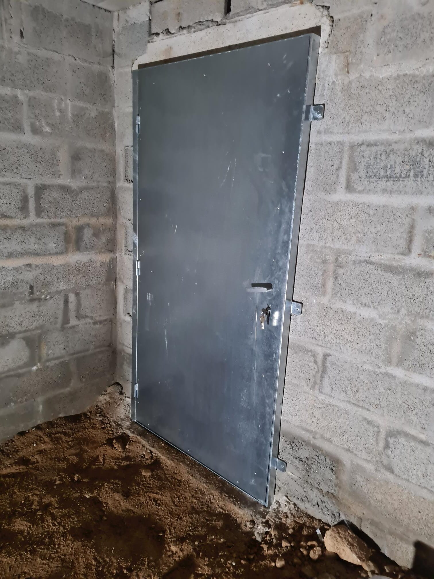 porte-metallique-galvanisée