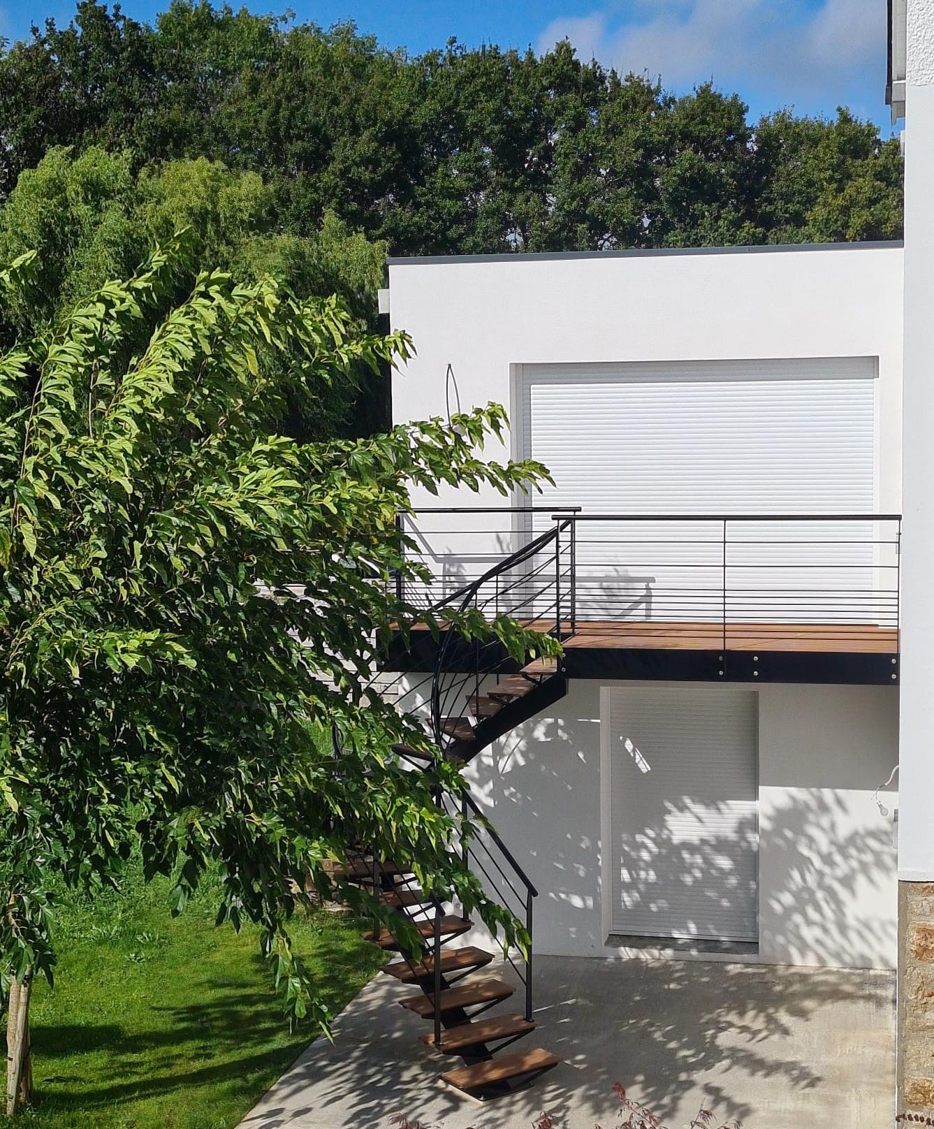 terrasse-metallique-suspendue-lorient