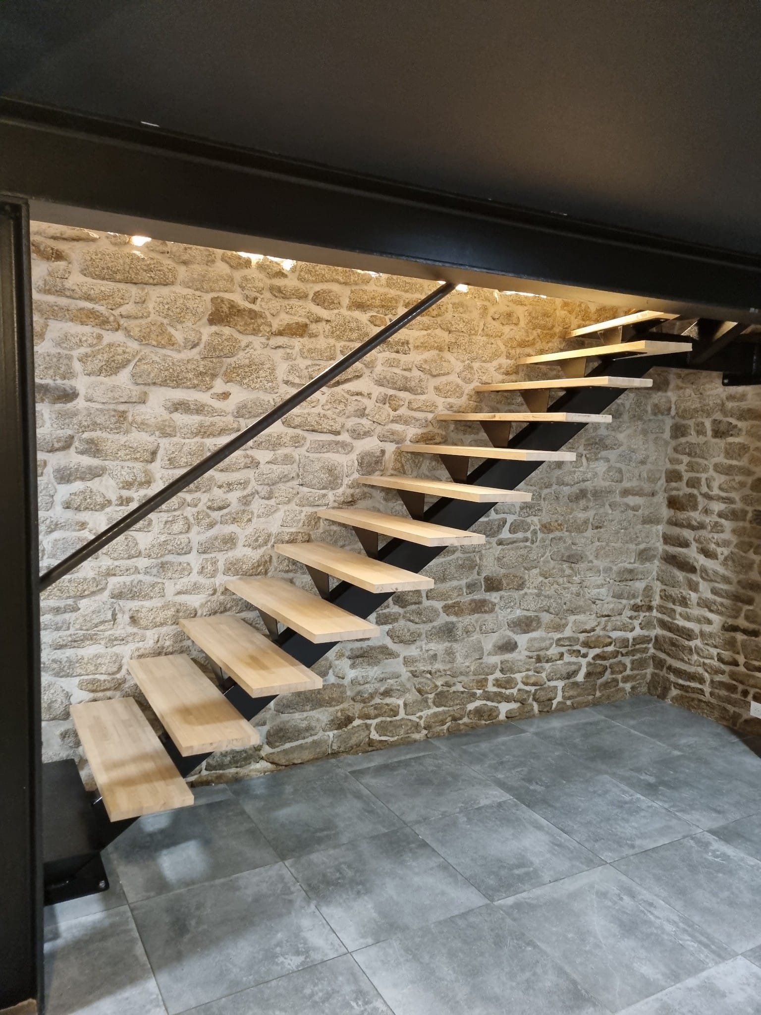 escalier-metallique-quart-tournant-lorient