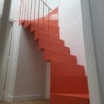 escalier en tôle pliee