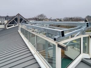 Rénovation toiture verrière - extension métallique