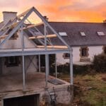 Extension d'une maison en charpente metallique