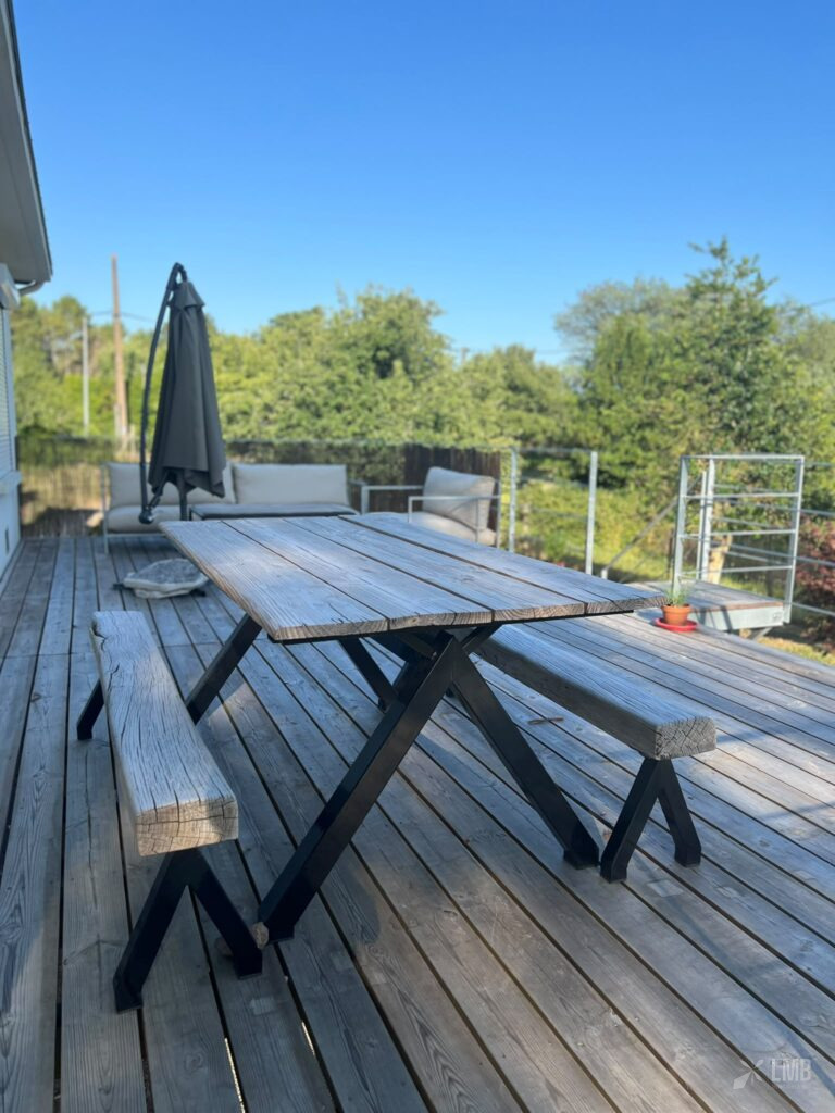 Table d'extérieur