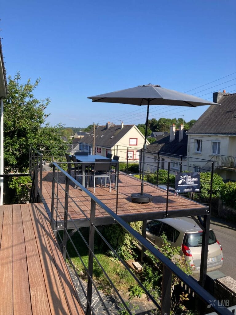 Terrasse sur poteaux
